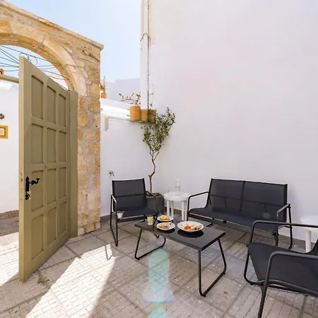 Lefka Hotel & Apartments-3